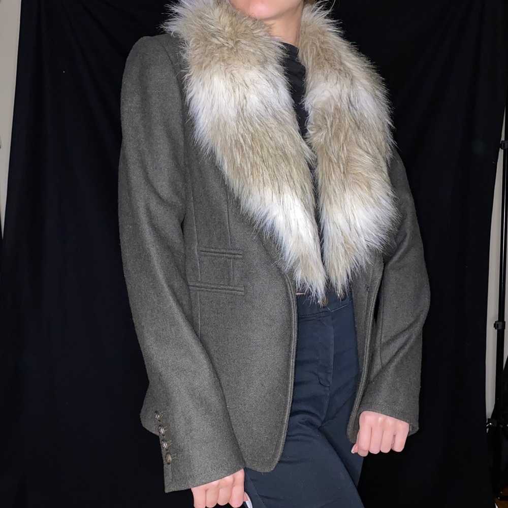 Ann Taylor loft green winter faux fur blazer